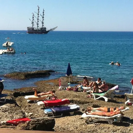 فندق مبيت وإفطار Yali 3*