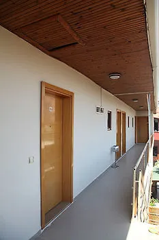 فندق مبيت وإفطار Yali