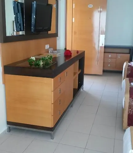 Yali Bed & Breakfast 3*