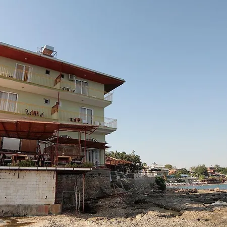 Yali Bed & Breakfast