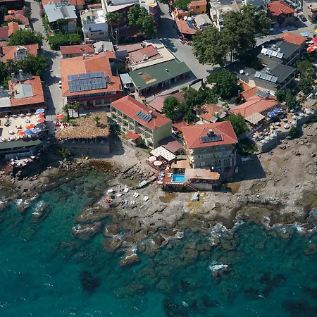 Yali Bed & Breakfast 3*