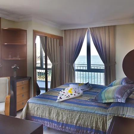 Yali فندق مبيت وإفطار 3*